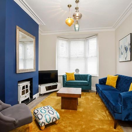 The Milton Sleeps 8 Close To York City Centre Pet Friendly Экстерьер фото