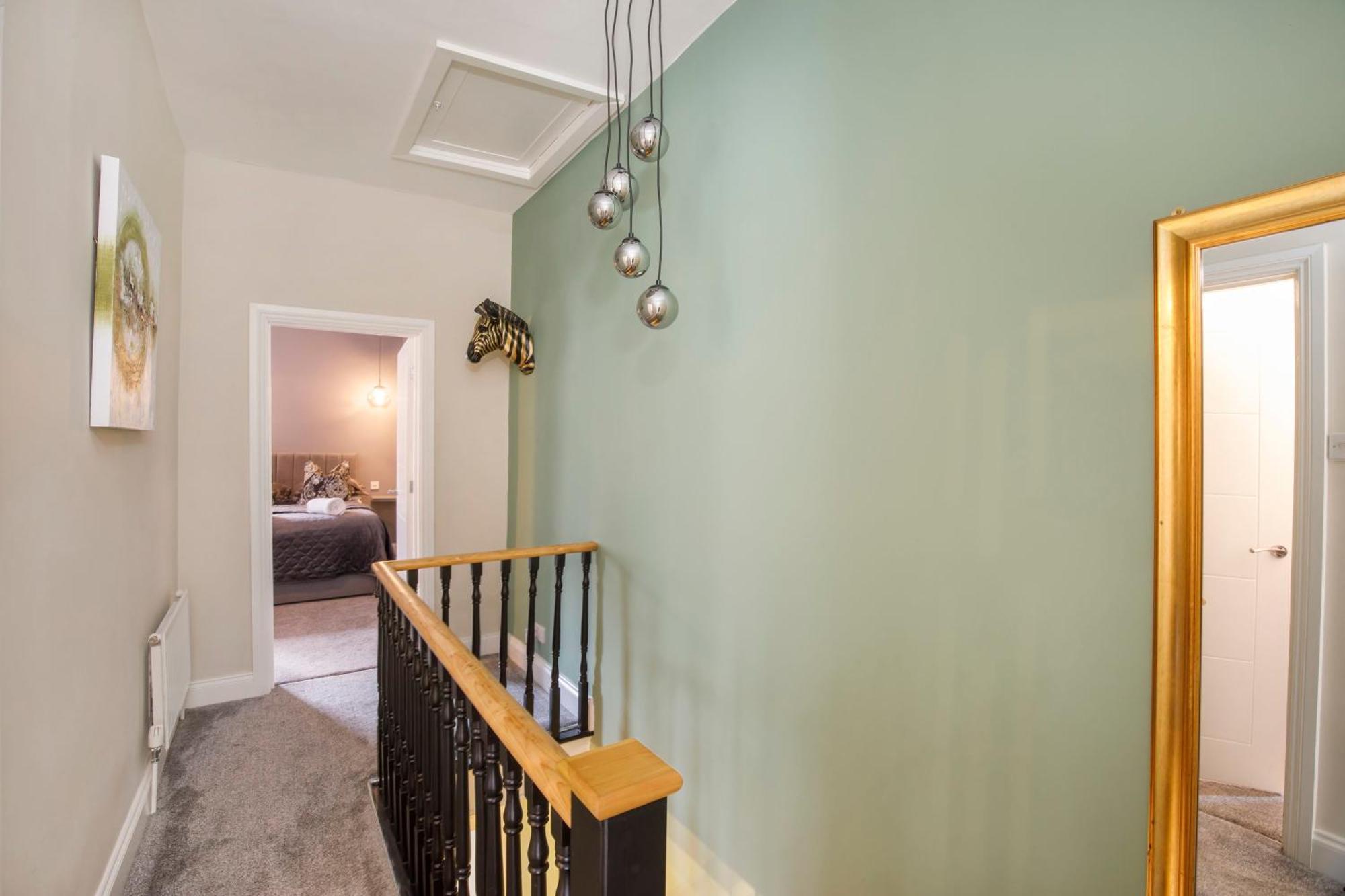 The Milton Sleeps 8 Close To York City Centre Pet Friendly Экстерьер фото