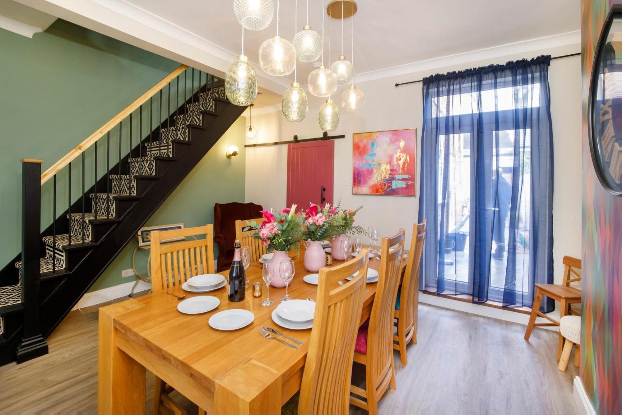 The Milton Sleeps 8 Close To York City Centre Pet Friendly Экстерьер фото
